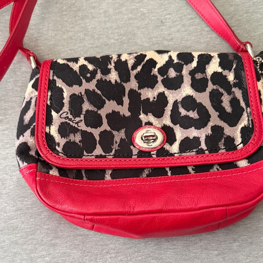 Coach Red and Leopard Ocelot Print Women's Bag with matching wallet - both NWOT - Picture 2 of 8